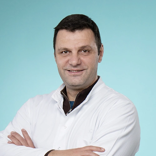Doktor Uroš Miladinović - MediGroup