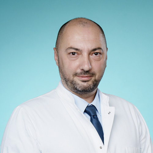 Dr med. Srđan Mihajlović LEKAR SPECIJALISTA GINEKOLOGIJE I AKUŠERSTVA - MediGroup